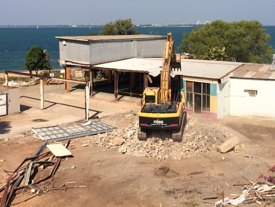 Credit NT News Mandorah Beach Hotel demolished